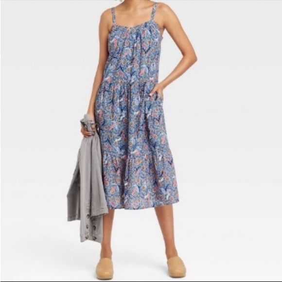 Knox Rose Dresses & Skirts - Knox Rose NWT Tiered A-Line Feather Midi Dress - Blue